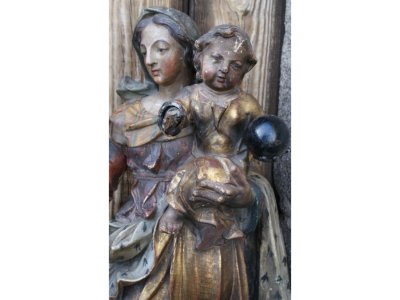 Vierge à l'enfant polychrome