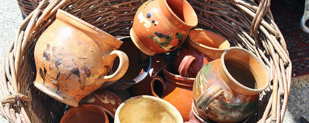 brocanteur-poteries-vases